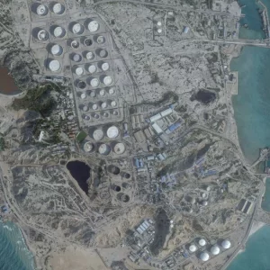 উপকূলে হামলা হলে পুরো পারস্য উপসাগরে মাইন বসানোর হুমকি ইরানের