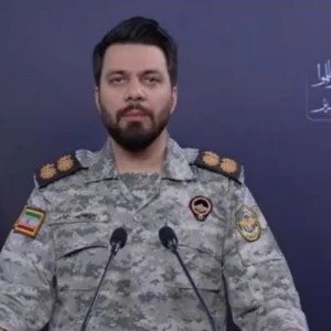 ‘ট্রাম্প, তোমাকে বরখাস্ত করা হলো’