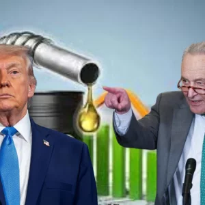 যুক্তরাষ্ট্রে জ্বালানি তেলের দাম ৭৫ শতাংশ বৃদ্ধির জন্য ট্রাম্পকে দায়ী করলেন শুমার