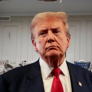 তেহরানের সঙ্গে ‘খুবই ভালো’ আলোচনা হয়েছে—ট্রাম্পের দাবির পর ইসরায়েলে ইরানের মুহুর্মুহু ক্ষেপণাস্ত্র হামলা