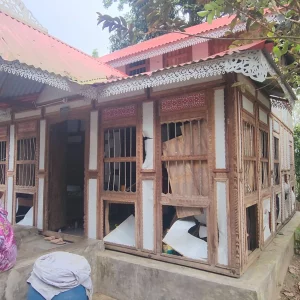 শরীয়তপুরে নির্বাচন-পরবর্তী সহিংসতায় ককটেল বিস্ফোরণসহ বাড়িঘর ভাঙচুর ও লুটপাট, আটক ৬