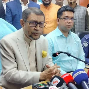 অননুমোদিত বা মানহীন কোনো ক্লিনিক চলতে দেওয়া হবে না: স্বাস্থ্যমন্ত্রী