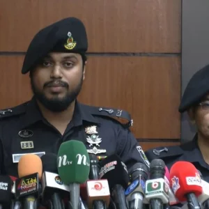 কুমিল্লায় বাস-ট্রেন সংঘর্ষে হতাহতের ঘটনায় প্রধান আসামি গ্রেপ্তার, অবহেলার দায় স্বীকার