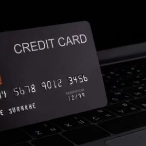 ঈদের কেনাকাটায় ক্রেডিট কার্ড: ঋণের ফাঁদ এড়াতে চাই সতর্কতা