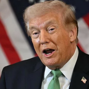 ইরান চুক্তি করতে আগ্রহী হলেও প্রাণভয়ে মুখ খুলছে না: ট্রাম্প