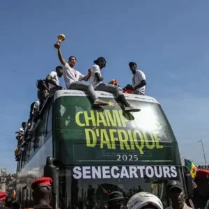 শিরোপা ফিরে পেতে ‘সর্বাত্মক যুদ্ধের’ ঘোষণা সেনেগালের   