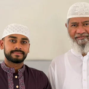 মিরাজের সঙ্গে ছবি শেয়ার করলেন জাকির নায়েক