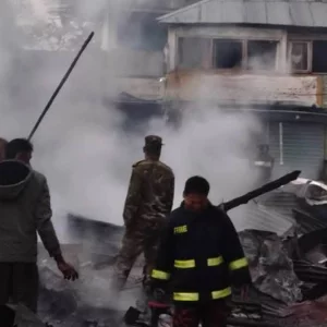 ভয়াবহ আগুনে খাগড়াছড়িতে পুড়ে ছাই ৩৫ দোকান