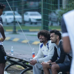 ভিয়েতনাম থেকে সিঙ্গাপুরে পৌঁছেছে বাংলাদেশ দল 