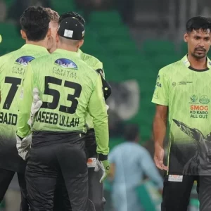 মোস্তাফিজ ও ইমনের পারফরম্যান্সে জয় দিয়ে পিএসএল শুরু লাহোর কালান্দার্সের