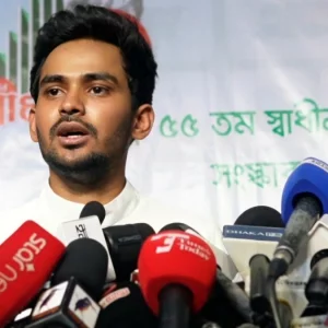 ক্ষমতায় রাখার প্রস্তাবে কী শর্ত দিয়েছিল ‘ডিপ স্টেট’, জানালেন আসিফ