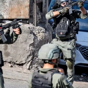 বাবার সামনে ১৮ মাসের শিশুকে পোড়াল ইসরায়েলি সেনারা, পেরেকের আঘাতে পা ক্ষতবিক্ষত