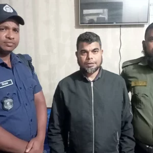 ভ্রাম্যমাণ আদালতের কাজে বাধা দেওয়ায় এক গ্রামপুলিশকে কারাদণ্ড