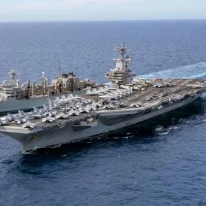 ইরানের কাছাকাছি এলাকায় মোতায়েন করা হতে পারে মার্কিন রণতরি জর্জ বুশ