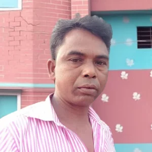 নওগাঁয় পারিবারিক বিরোধের জেরে বড় ভাইকে কুপিয়ে হত্যার অভিযোগ