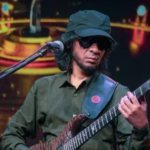 ‘যে দেশে যাওয়ার জন্য সোশ্যাল মিডিয়ায় ফ্রি প্যালেস্টাইন লিখতে পারব না, সেখানে যাওয়ার দরকার নেই’