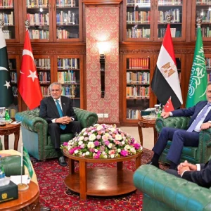 ইরান যুদ্ধ বন্ধের প্রচেষ্টা, ইসলামাবাদে চার দেশের পররাষ্ট্রমন্ত্রীদের বৈঠক শুরু