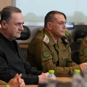 চরম সেনা-সংকট, যেকোনো মুহূর্তে ভেঙে পড়তে পারে ইসরায়েলি বাহিনী: সেনাপ্রধান