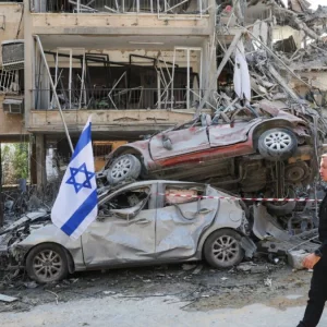 ইরানের বিরুদ্ধে যুদ্ধে ইসরায়েলের ২৬১ সেনা ও ৬ হাজারের বেশি মানুষ আহত