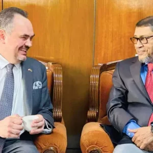 স্বাস্থ্যমন্ত্রীর সঙ্গে ফলপ্রসূ বৈঠক হয়েছে: মা‌র্কিন রাষ্ট্রদূত