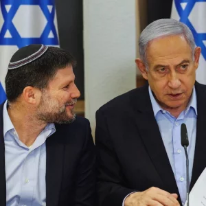 ইরান-লেবাননে যুদ্ধ চালিয়ে যেতে ইসরায়েলের বিশাল বাজেট পাস