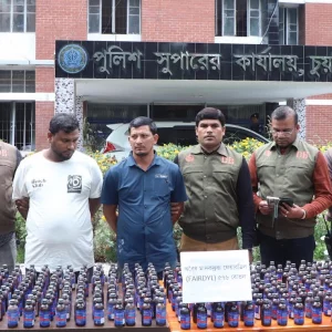 চুয়াডাঙ্গায় মাদকসহ প্রাইভেটকার জব্দ, আটক ২