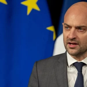 লেবাননে শান্তিরক্ষী নিহত, জাতিসংঘ নিরাপত্তা পরিষদে জরুরি বৈঠকের আহ্বান