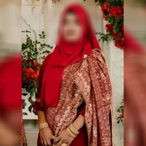 স্ত্রীর ফাঁস নেওয়ার ভিডিও মোবাইলে ধারণ করেন স্বামী!