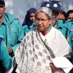 চাঁদপুরের তিন মামলায় দীপু মনিকে শোন অ্যারেস্ট