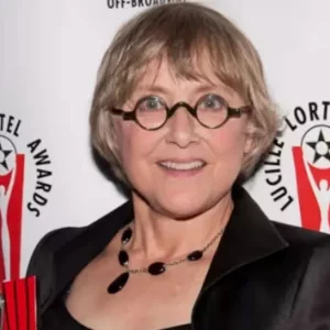 মস্তিষ্কের রোগে মারা গেলেন হলিউড অভিনেত্রী মেরি বেথ হার্ট