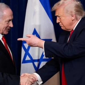 ট্রাম্পের যুদ্ধ থেকে বের হওয়ার সব পথ বন্ধ করছে ইসরায়েল