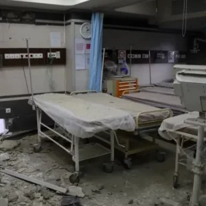 ইরানে ৩০০টিরও বেশি চিকিৎসাকেন্দ্র এবং ৭৬০টি স্কুলে হামলা