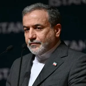 ইরান অন্তত ছয় মাস যুদ্ধ চালিয়ে যেতে প্রস্তুত: আরাঘচি