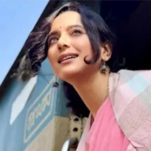 ‘বনলতা এক্সপ্রেস’ এবার ইউরোপ-আমেরিকার ৫২ প্রেক্ষাগৃহে