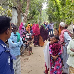 সাঁথিয়ায় দিনমজুরকে কুপিয়ে হত্যা