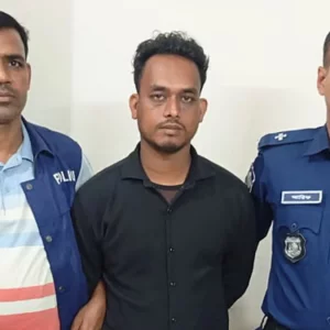 থানা থেকে পালালো আসামি, এসআই ক্লোজড