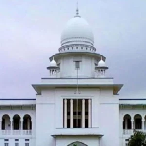 হামের প্রকোপ না কমা পর্যন্ত স্কুল বন্ধ রাখার নির্দেশনা চেয়ে হাইকোর্টে রিট