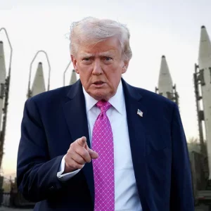 ইরানের ক্ষেপণাস্ত্রগুলো অচিরেই আমেরিকার মূল ভূখণ্ডে আঘাত হানতে সক্ষম হবে: ট্রাম্প