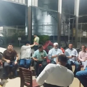 সিলেটে অনির্দিষ্টকালের জন্য তেল-সিএনজি বিক্রি বন্ধ