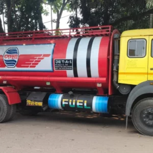 নরসিংদীতে ১৮ হাজার লিটার ডিজেলভর্তি ট্রাক জব্দ, চালক আটক  