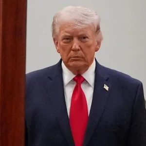 আগামী দুই থেকে তিন সপ্তাহের মধ্যে ইরান ‘প্রস্তর যুগে’ ফিরে যাবে: ট্রাম্প