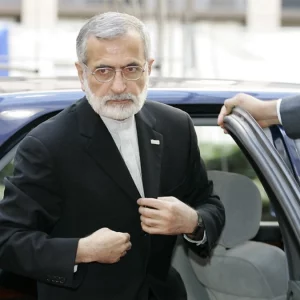 গুরুতর আহত ইরানের সাবেক পররাষ্ট্রমন্ত্রী, নিহত স্ত্রী