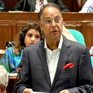 প্রতিদিন গড়ে ১৫ হাজার মেগাওয়াট বিদ্যুৎ উৎপাদন হচ্ছে: বিদ্যুৎমন্ত্রী: জ্বালানিমন্ত্রী