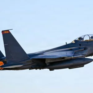 নিখোঁজ পাইলটদের সন্ধান দিলে ১০ বিলিয়ন ইরানিয়ান তোমান পুরস্কার ঘোষণা