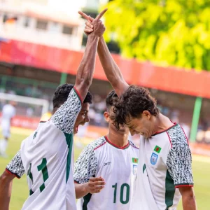 গোলশূন্য সমতায় থেকে ফাইনালের প্রথমার্ধ শেষ করলো বাংলাদেশ