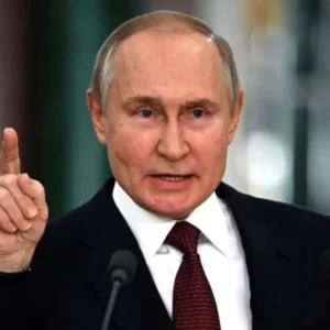 মধ্যপ্রাচ্যে শান্তি পুনরুদ্ধারে প্রয়োজনীয় সব ধরনের সহায়তা দিতে প্রস্তুত ক্রেমলিন: পুতিন