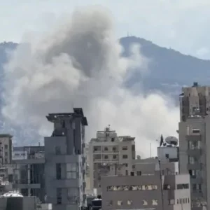 লেবাননে ইসরায়েলি বিমান হামলায় ১৫ হিজবুল্লাহ সদস্য নিহত