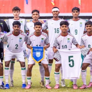 ফাইনালে শুরুর একাদশে রোনান, জায়গা হয়নি ডেকলানের 