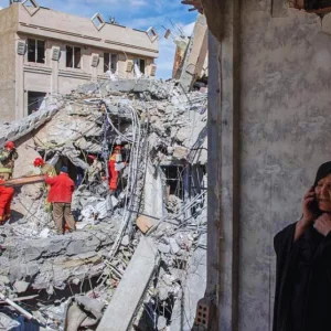 ইরানের হাসপাতাল ও মসজিদে নির্বিচারে হামলা চালাচ্ছে যুক্তরাষ্ট্র-ইসরায়েল