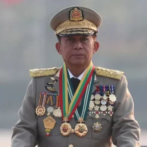 রক্তক্ষয়ী অভ্যুত্থানের ৫ বছর পর মিয়ানমারের প্রেসিডেন্টের মসনদে সেনাপ্রধান